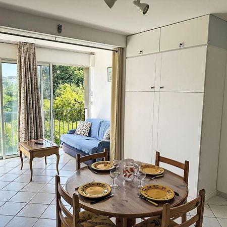 Apartment Les Roses Lauriers By Interhome Le Lavandou Exterior foto